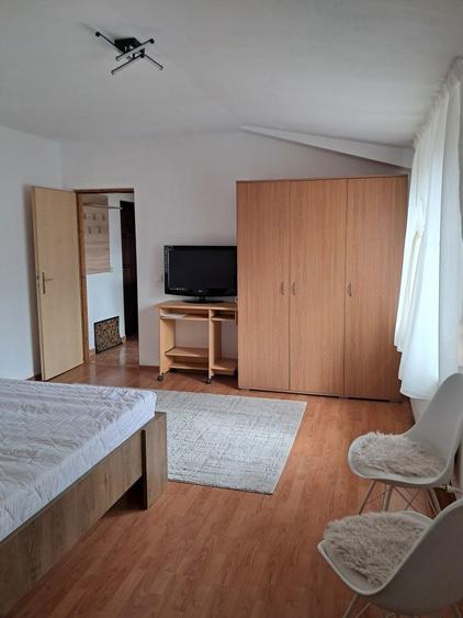 Garsonieră decomandată în Drumul Carului