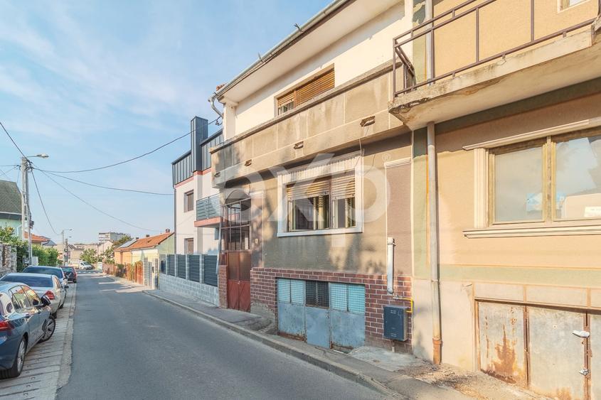 Casă individuală cu 4 camere cu Canalizare în Dealuri Oradea