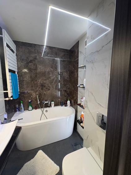 Apartament cu 2 camere decomandat în Floreasca