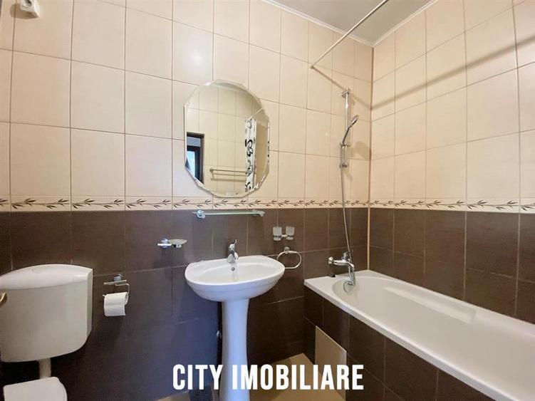 Apartament cu 2 camere semidecomandat, mobilat în Bună Ziua