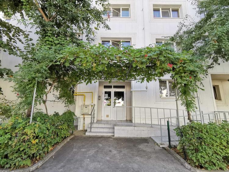 Apartament cu 2 camere decomandat în Lăpuș
