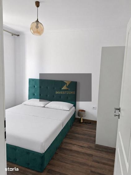 Casă cu 7 camere cu Teren 700 Mp în Sântandrei