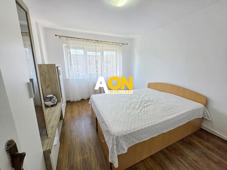 Apartament cu 2 camere decomandat, mobilat în Cetate