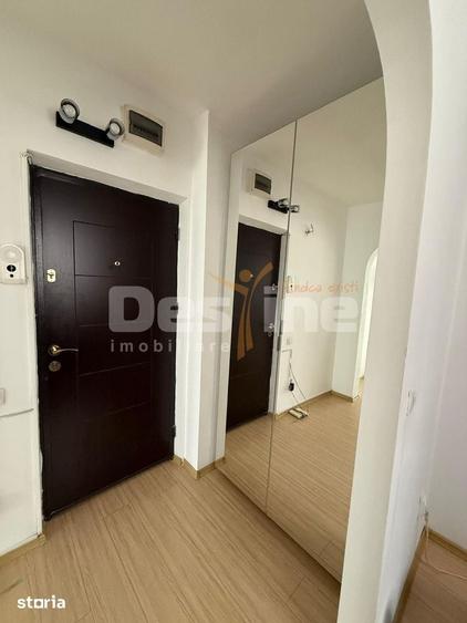 Apartament cu 2 camere semidecomandat, mobilat în Vatra Luminoasă