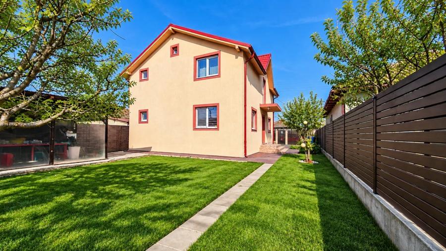 Casă individuală cu 5 camere cu Canalizare în Cumpăna