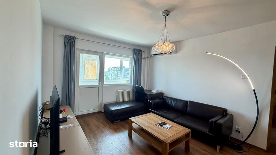 Apartament cu 2 camere semidecomandat în Grivița