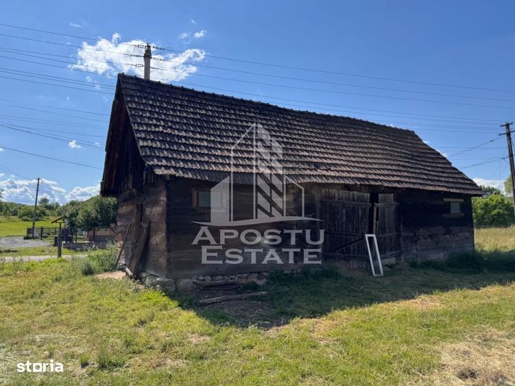 Casă cu 4 camere în Bălmoșești