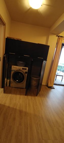 Casă cu 5 camere cu Teren 468 Mp în Lazu