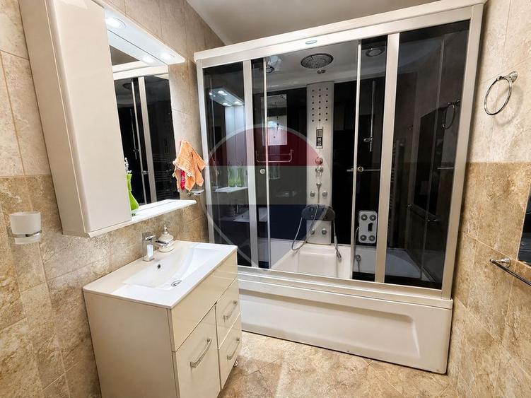 Apartament cu 2 camere semidecomandat în Florești