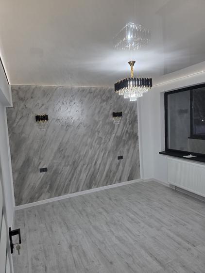 Apartament cu 2 camere semidecomandat în Independenței
