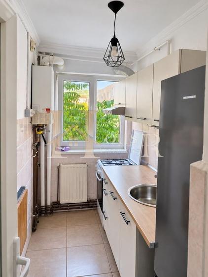 Apartament cu 2 camere nedecomandat, mobilat în Girocului