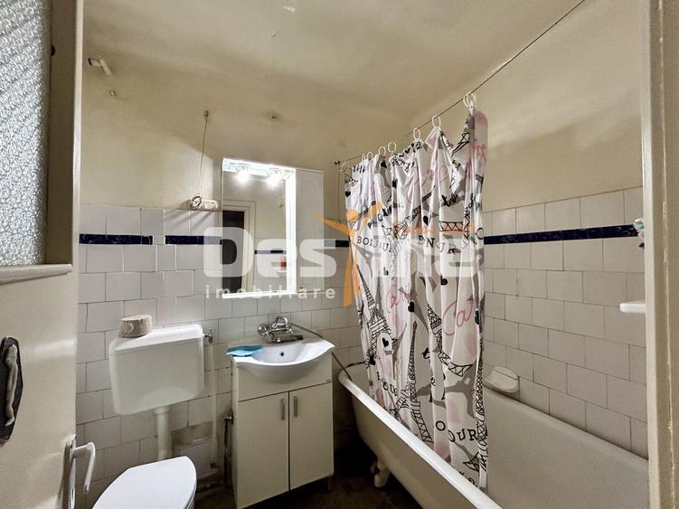 Apartament cu 2 camere semidecomandat în Central