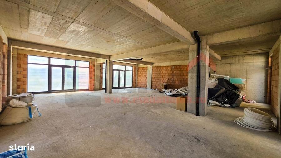 Spațiu comercial, de 137 mp, în Central