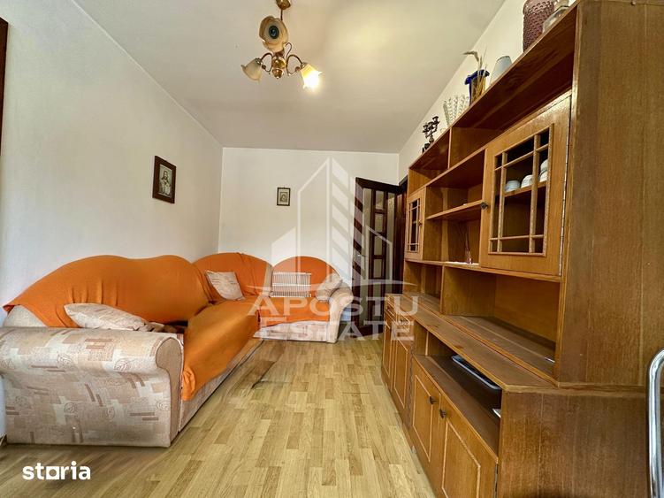 Apartament cu 3 camere, mobilat în Șagului