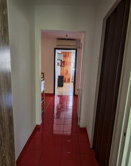 Apartament cu 2 camere decomandat, mobilat în Drumul Taberei