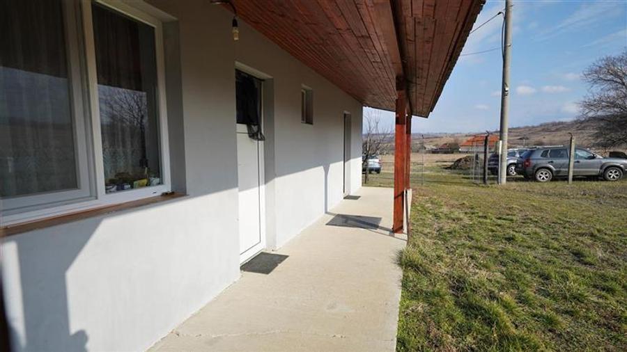 Teren intravilan de 3408 mp, în Voivozi (Popești)