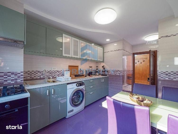Apartament cu 4 camere în P-ța Unirii