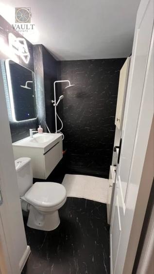 Apartament cu 3 camere decomandat, mobilat în Sebastian