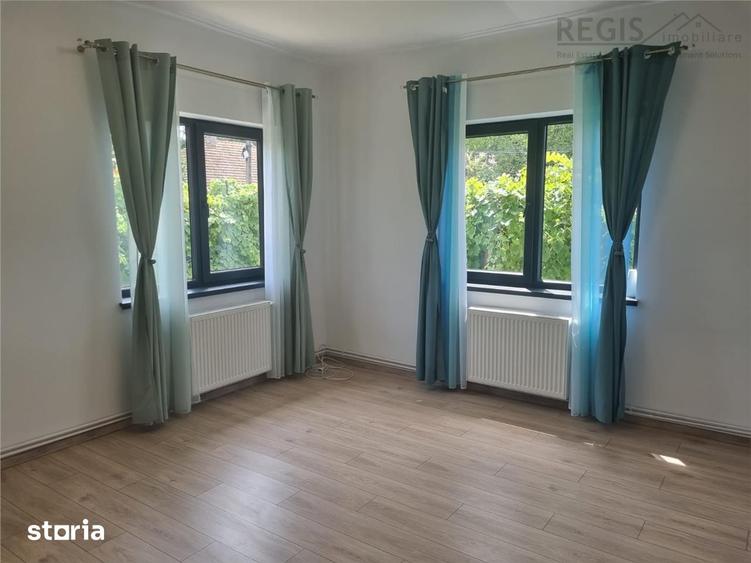 Casă cu 3 camere cu Teren 200 Mp în Florilor