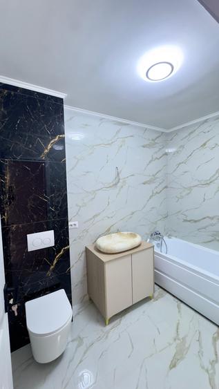 Apartament cu 2 camere semidecomandat în Lisaura