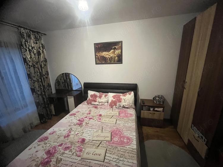 Apartament cu 3 camere decomandat în Granit