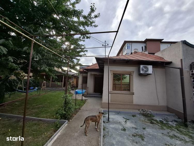 Casă cu 3 camere în Central