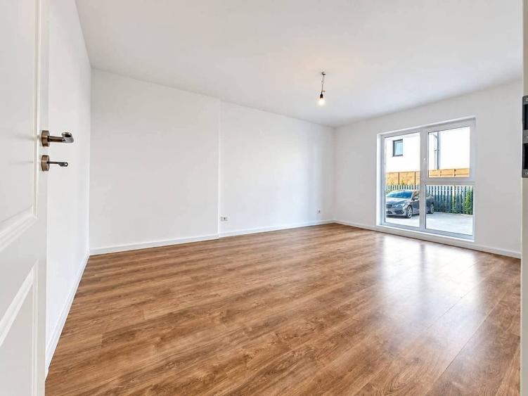 Apartament cu 2 camere decomandat în 1 Decembrie 1918