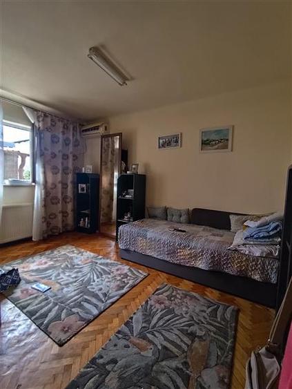 Casa 3 camere in zona Lupeni - 7