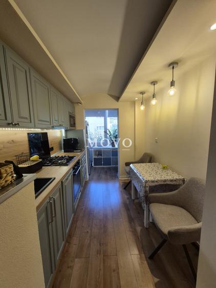Apartament cu 3 camere decomandat, mobilat în Lipovei