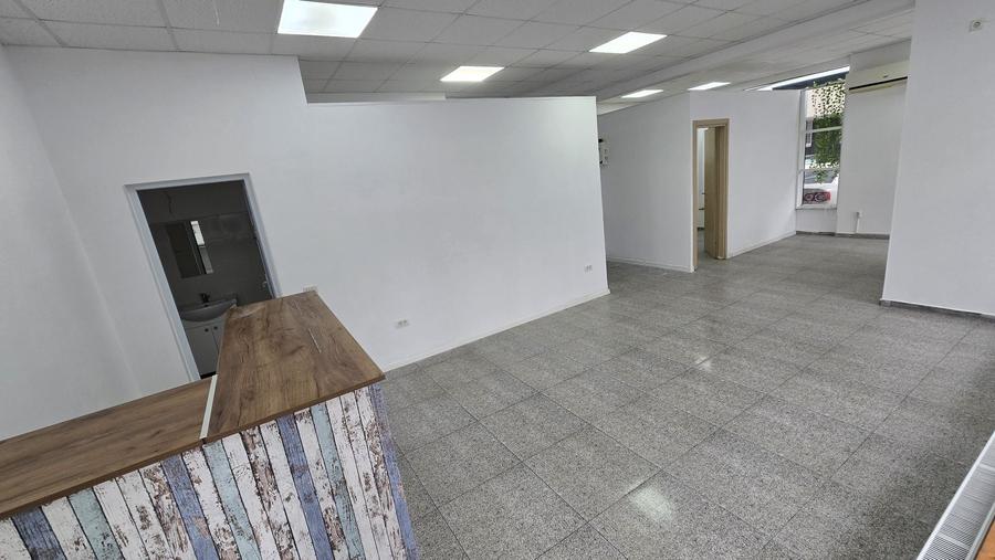Spațiu comercial, de 55 mp, în Chiajna