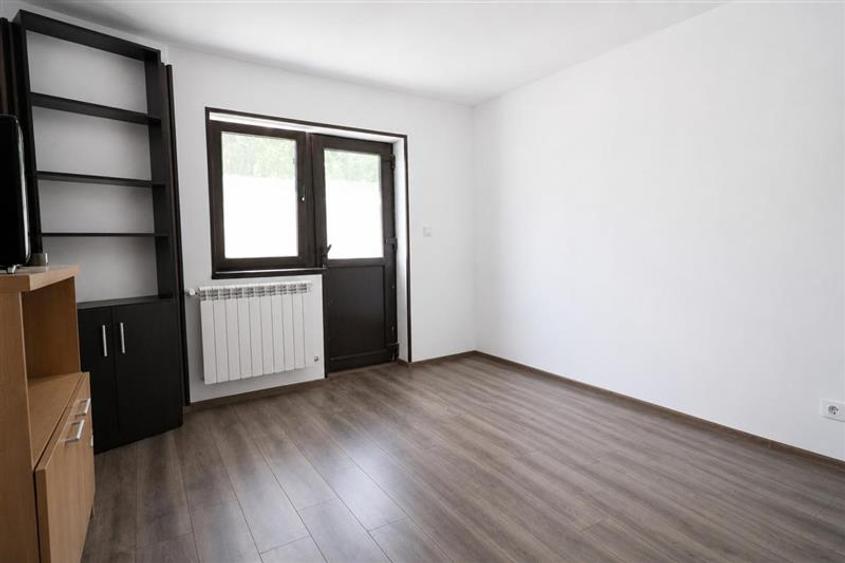 Apartament 3 camere  decomandat cu parcare inclusa, Dancu - 4