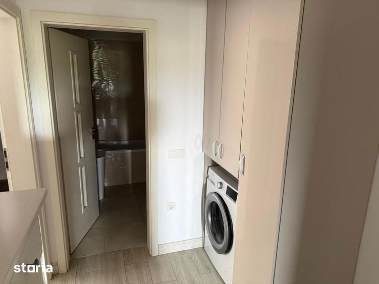 Apartament cu 3 camere decomandat, mobilat în Tolstoi