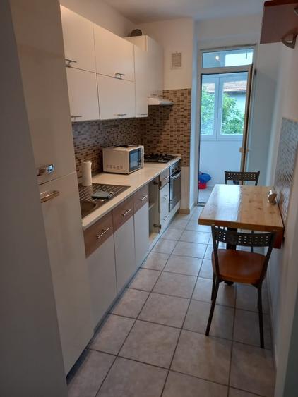 Apartament cu 2 camere decomandat în Vad