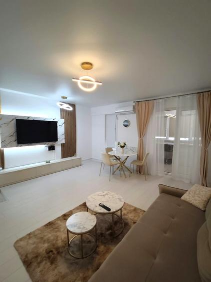 Apartament cu 2 camere semidecomandat în Parcul Carol