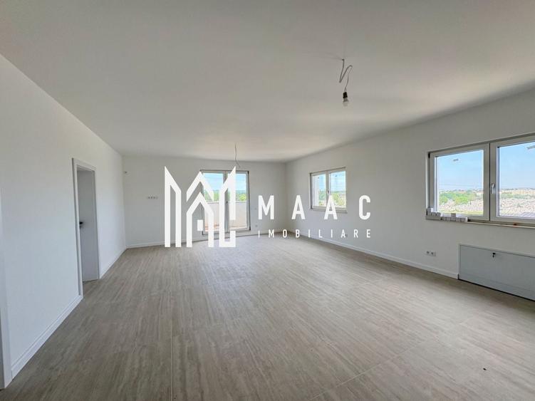 Apartament cu 3 camere, mobilat în Central