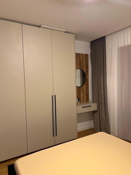 Apartament cu 2 camere decomandat, mobilat în 13 Septembrie