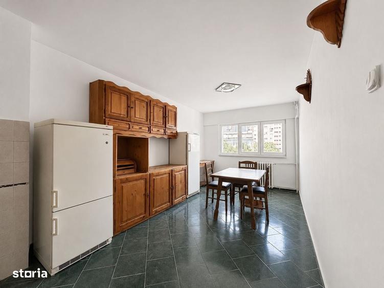 Apartament cu 3 camere în Gorjului
