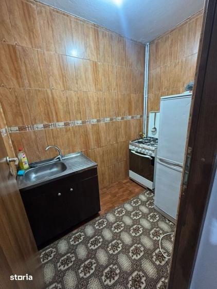 Garsonieră în Brazda lui Novac