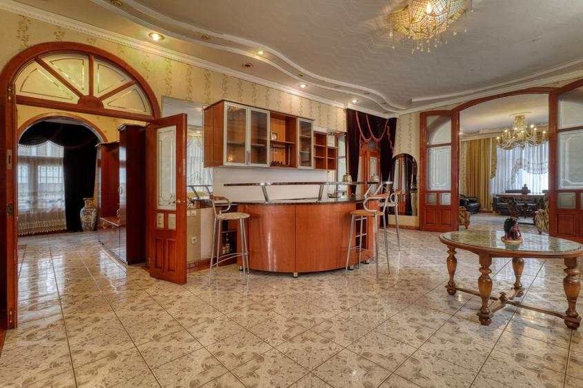 Oportunitate rară | Apartament 7 camere | 250 mp | Zona Dacia – - 2