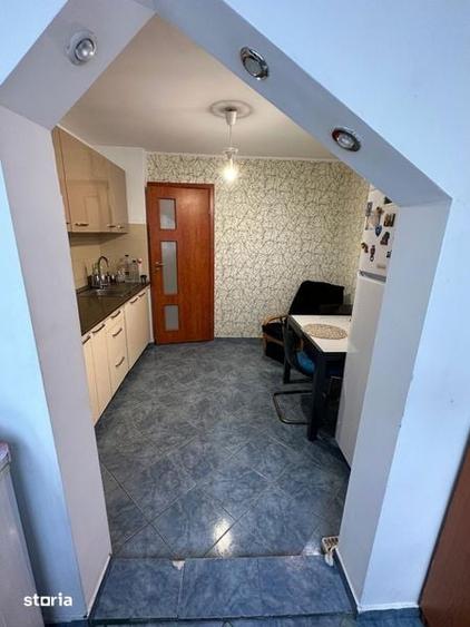 Inchiriez apartament 2 camere - 4
