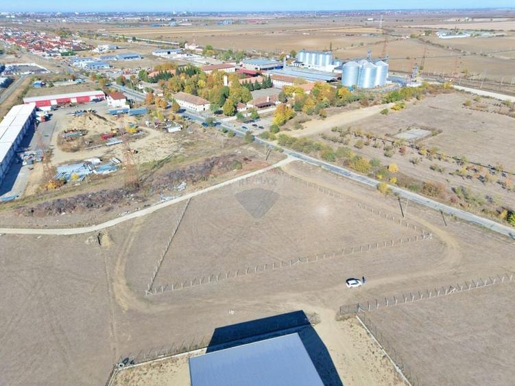 Teren Construcții intravilan de 4804 mp, în Vladimirescu