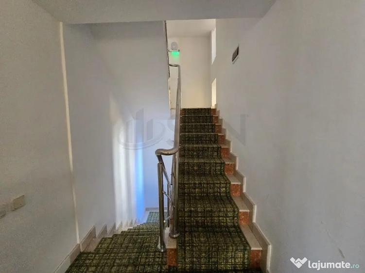 Casă cu 7 camere cu Teren 200 Mp în Dorobanți