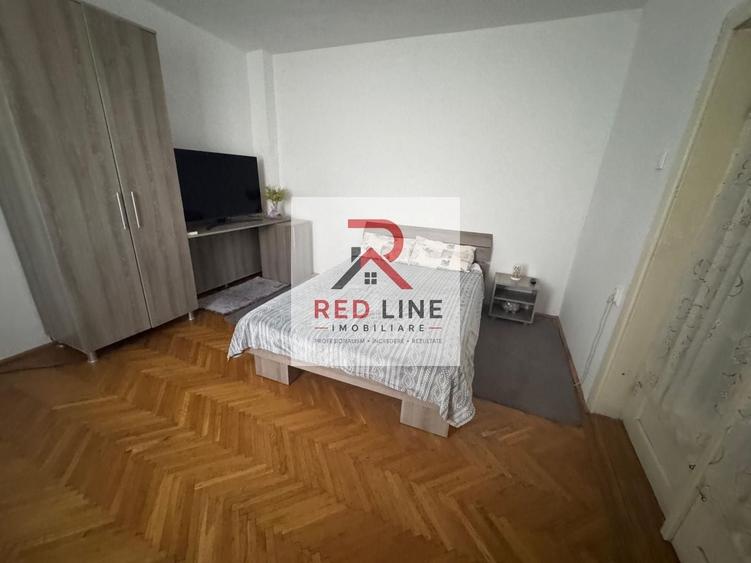 Casă individuală cu 5 camere cu Canalizare în Exterior Sud
