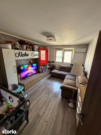 Apartament cu 4 camere decomandat, mobilat în Pantelimon