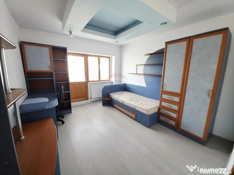 Apartament cu 2 camere decomandat în 1 Mai