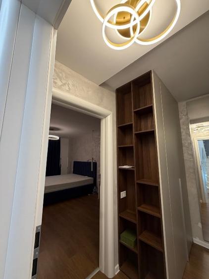 Apartament cu 3 camere decomandat, mobilat în Parcul Carol
