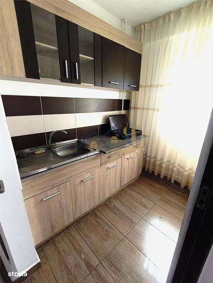 Garsonieră semidecomandată în Micro 3