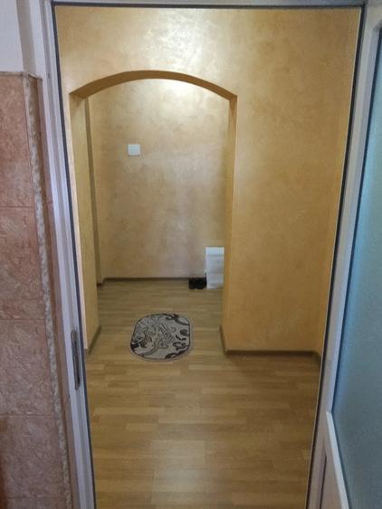 Apartament cu 2 camere decomandat în Gugești