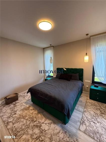 Casă cu 4 camere cu Teren 15 Mp în Central
