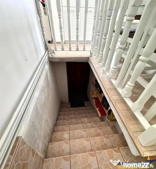 Casa in apreciabil potential,cu terase, curte,gradina echipa - 3